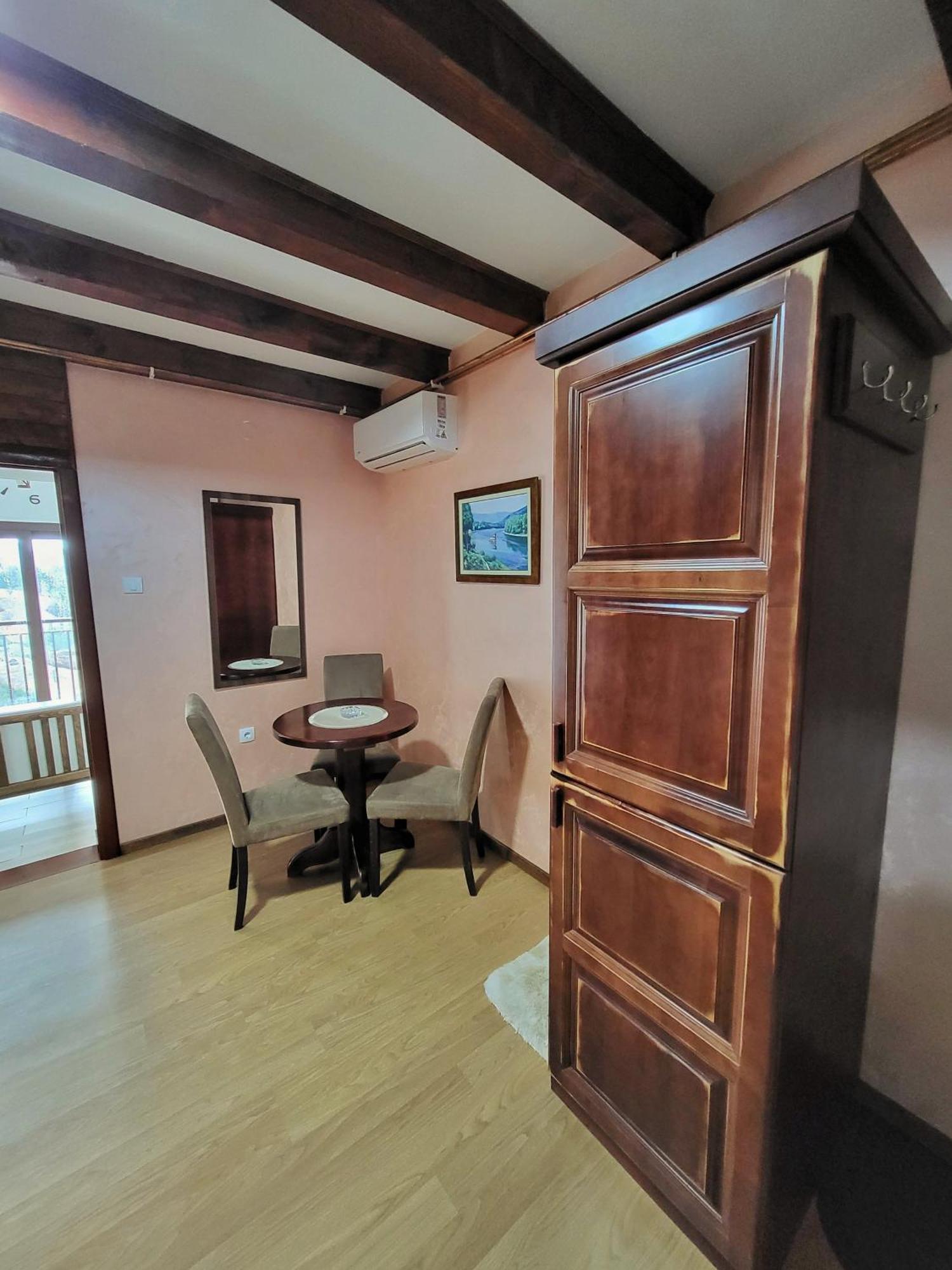 Apartmani Tarsko Jezero Zaovine Quarto foto