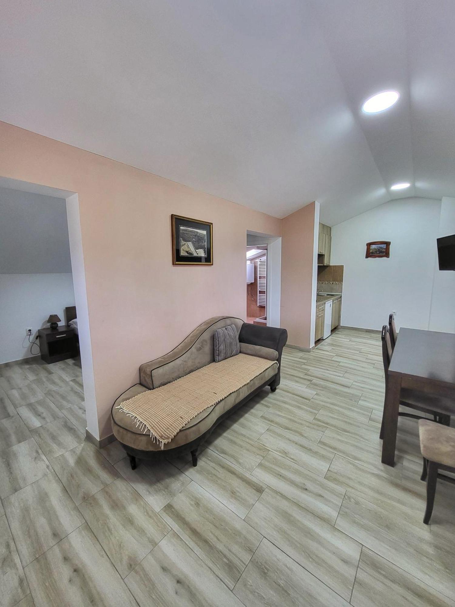 Apartmani Tarsko Jezero Zaovine Quarto foto
